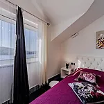 Villa Franka With Pool And Sea View *