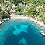 Villa Franka With Pool And Sea View