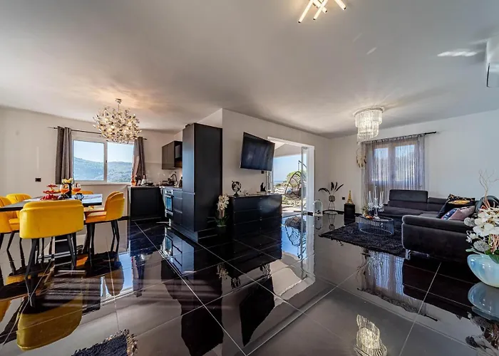 Franka With Pool And Sea View * Vela Luka