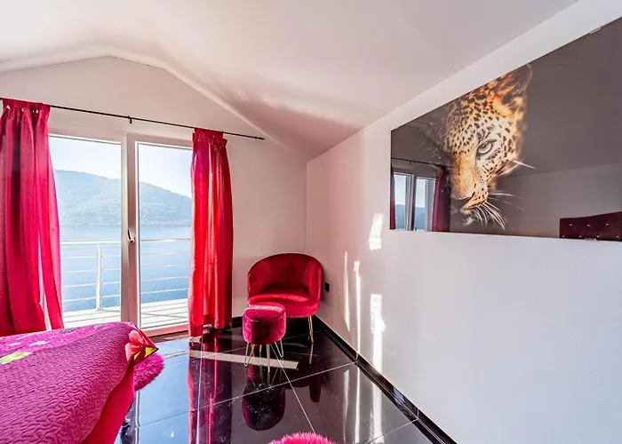 Franka With Pool And Sea View Villa Vela Luka