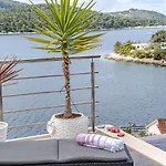 Franka With Pool And Sea View Villa