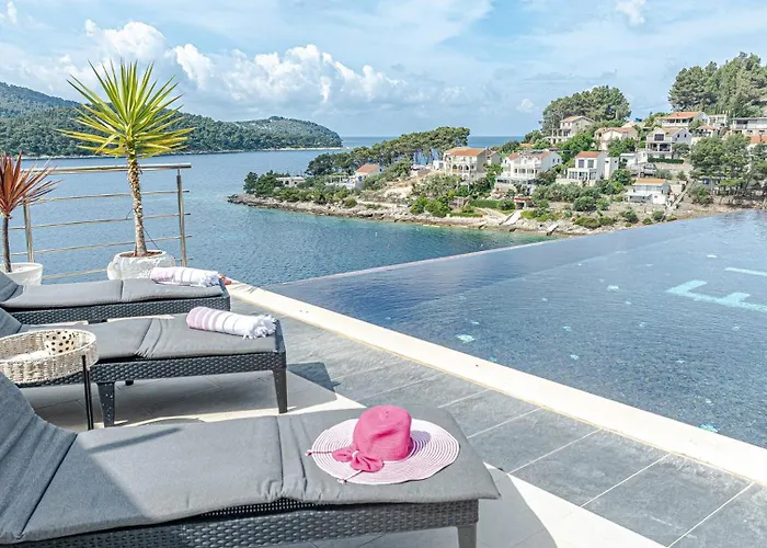 Villa Franka With Pool And Sea View *